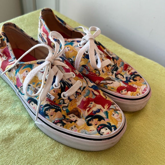 Disney Princess Vans Sneakers. Size 7.5 - Picture 4 of 11